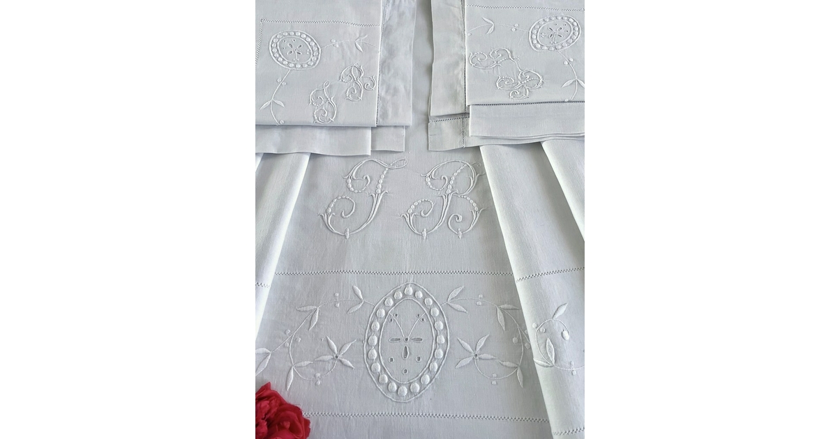 Ancienne parure de drap 2 personnes à Bar Le Duc | Clasf maison-jardin
